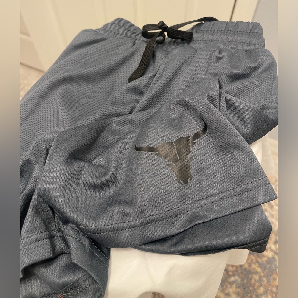 Men’s sport shorts